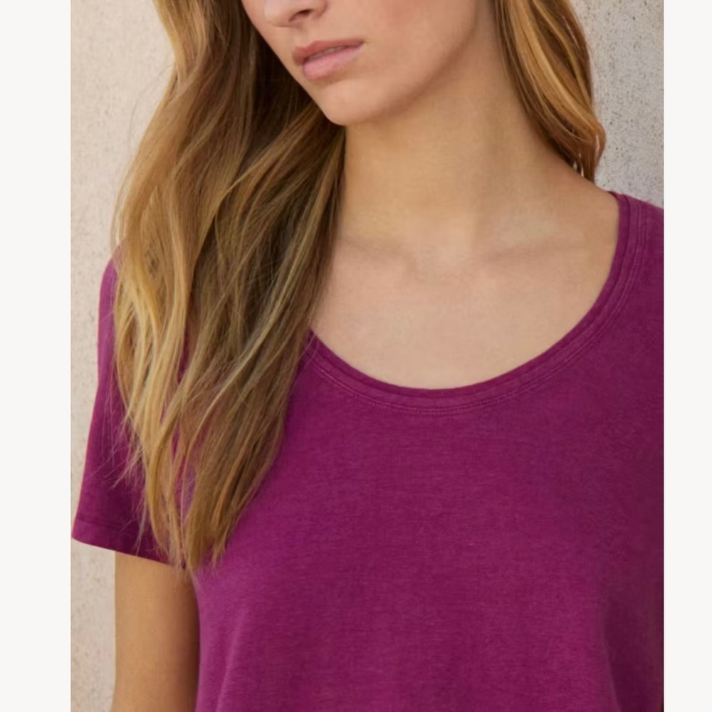 Poetry Women’s Organic Cotton + Hemp Scoop Neck Tee Shirt in Dark Fuschia US 18 - Picture 2 of 11